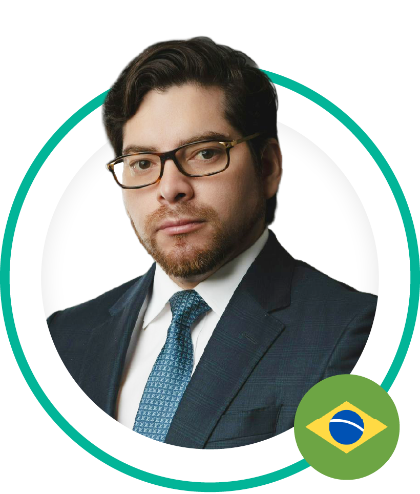 Dr. Rogger Di Roy Bellido Castro
